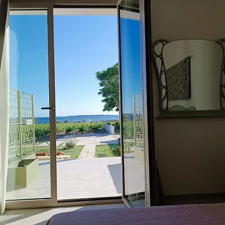 Bed and breakfast Riflessi Dello Stagnone