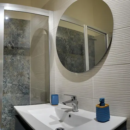Riflessi Dello Stagnone 4*