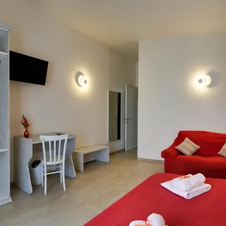 Riflessi Dello Stagnone Bed & Breakfast 4*